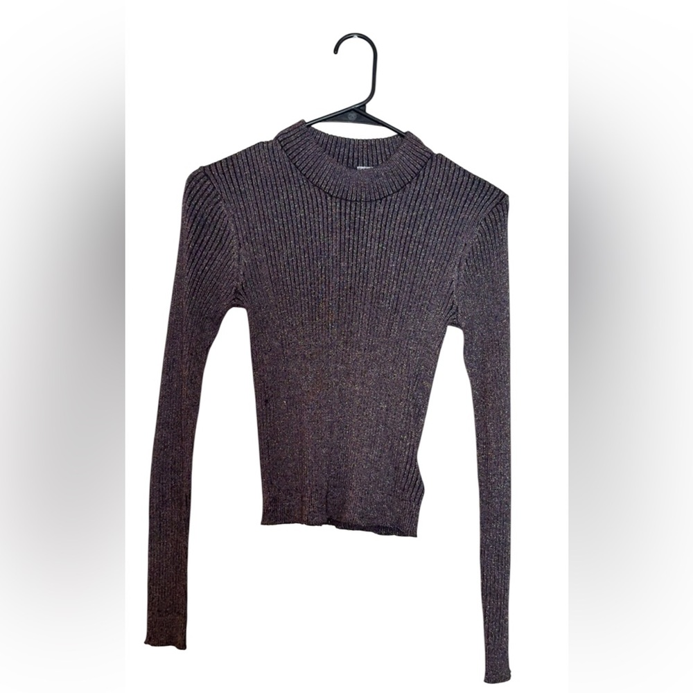 H&M Charcoal Ribbed Knit Sweatshirt